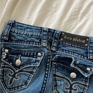 Rock revival jeans really good condition just can’t fit into them, size 24